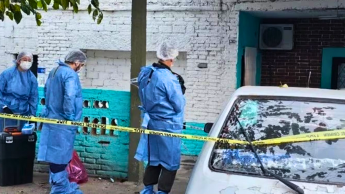 Norte�o se endemoni� y le dispar� a su pareja frente a sus hijos y la Polic�a