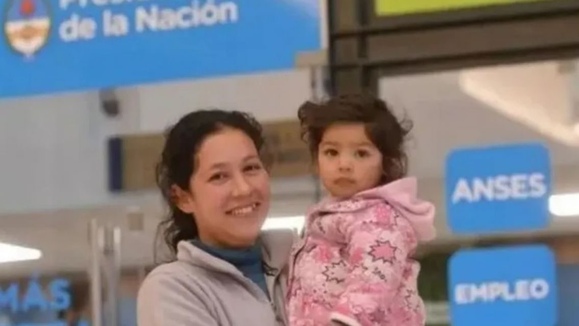 Estos son los nuevos cambios que afectar�n a la Tarjeta Alimentar, AUH y AUE