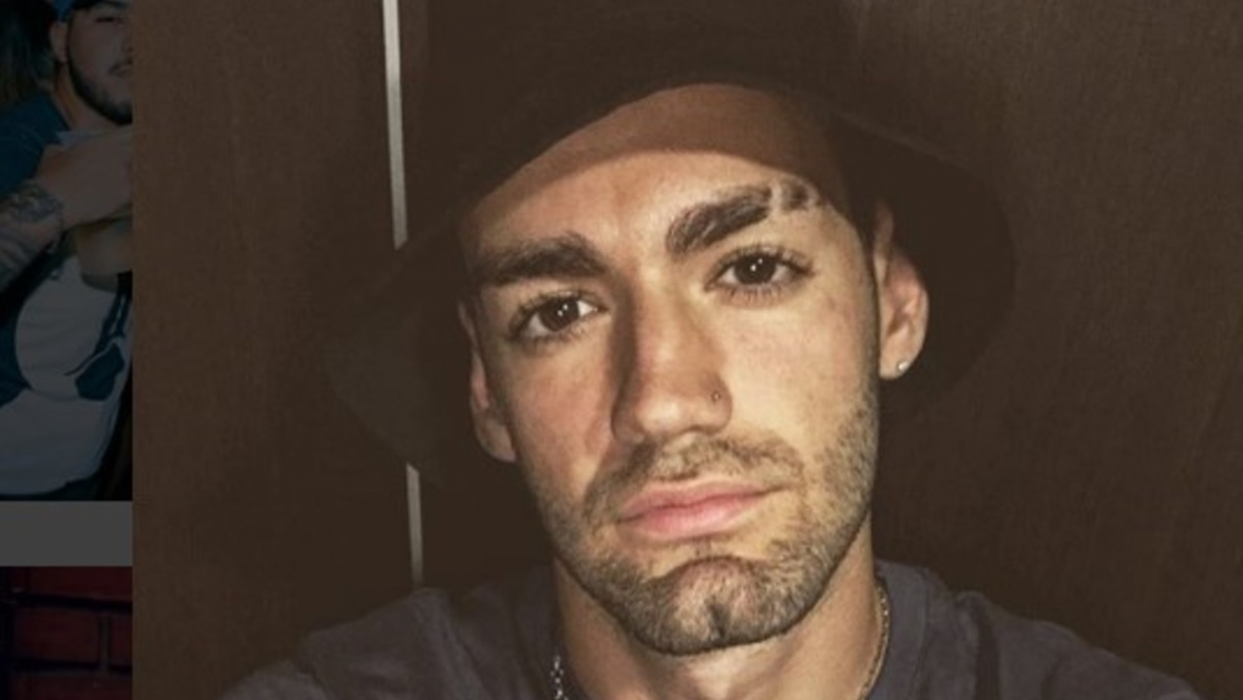 �Qu� pas�? Sentido mensaje del �nico hijo del "Potro" Rodrigo