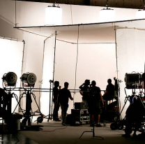 Protagoniz&oacute; un &eacute;xito de los 2.000 y ahora vive con su mam&aacute; para llegar a fin de mes