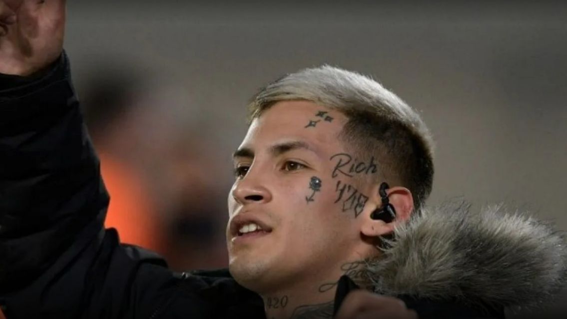 L-Gante rompió en llanto al confesar su problemática situación: "Me tuve que..."