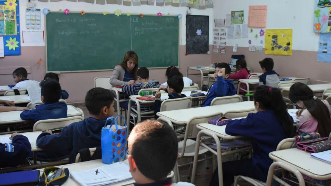 Vouchers educativos: por qu� cay� m�s de un 40% la cantidad de alumnos que se inscribieron