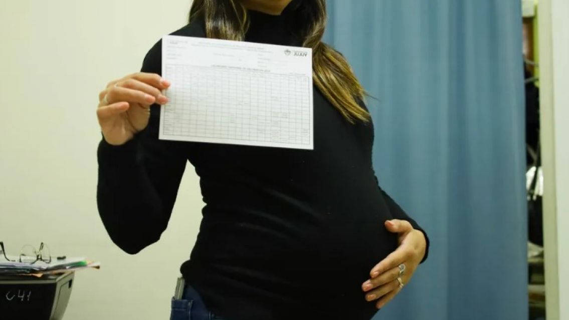 El virus que amenaza a los reci�n nacidos en Jujuy: instan a embarazadas a vacunarse