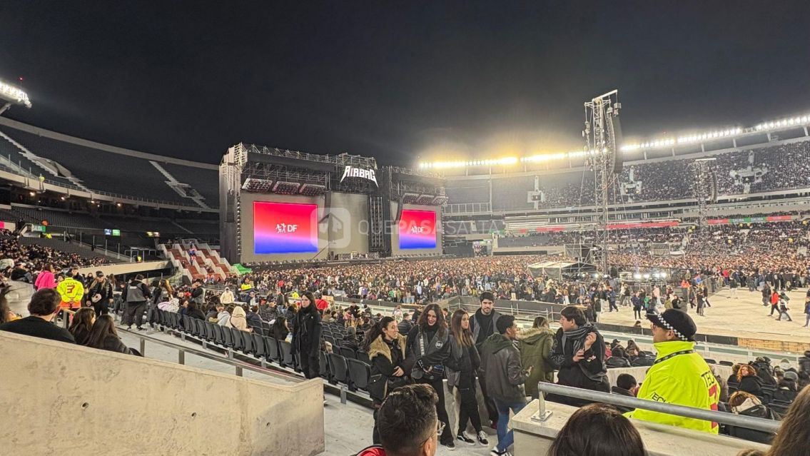 Se enamor� de un chico en el show de Airbag y recibi� una terrible noticia