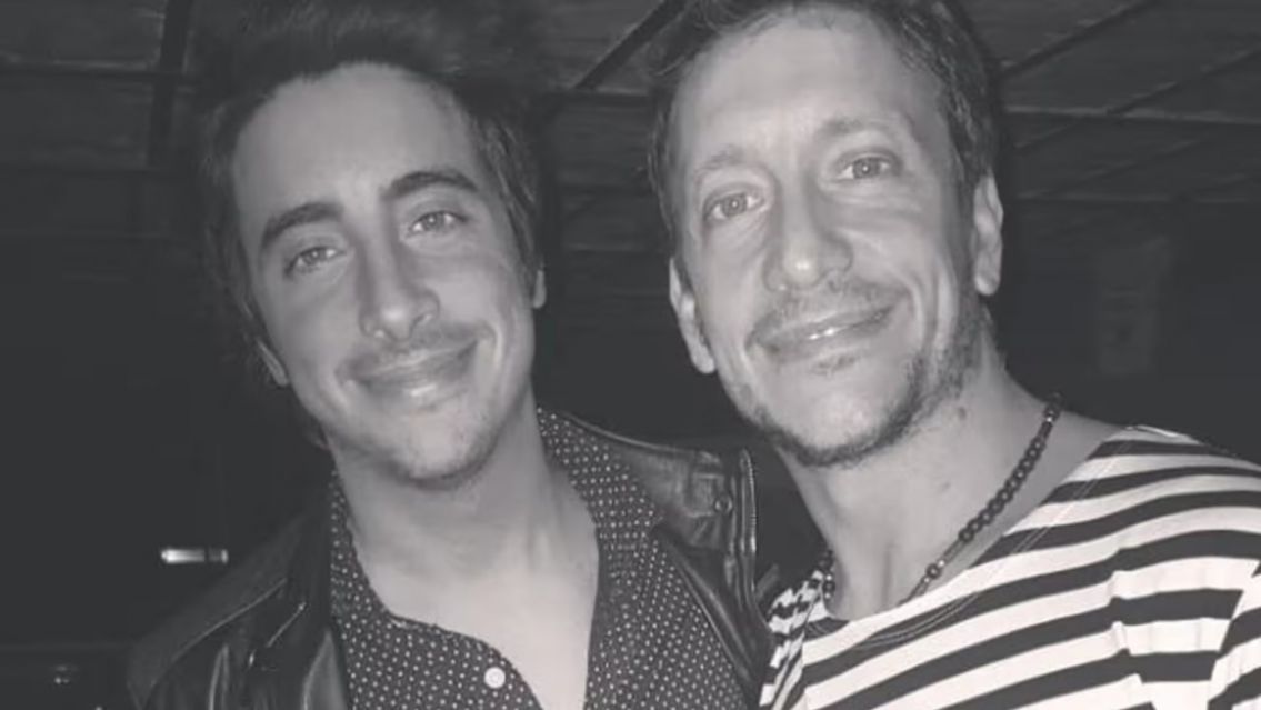 "Santi, ayudame": el terrible momento que vivi� Nico V�zquez en plena funci�n teatral