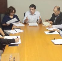 El Gobierno retoma las paritarias con gremios estatales en el Ministerio de Hacienda