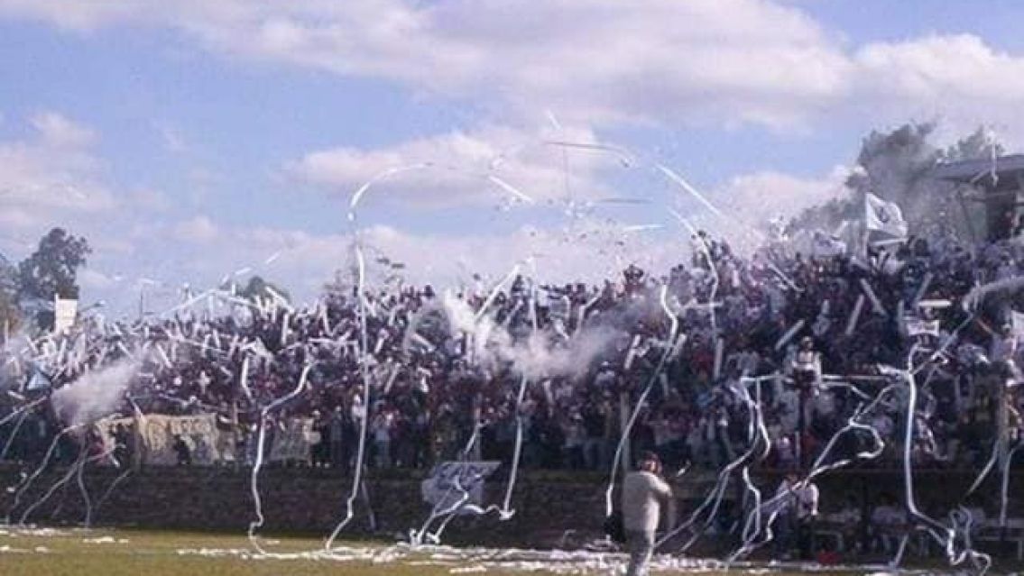 Se cumplen 15 a�os del hist�rico ascenso de Altos Hornos Zapla