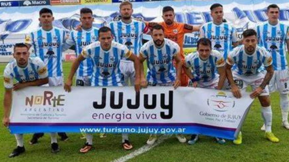 El lobo jujeño se presentará en la cancha de fútbol más linda del mundo: Los detalles