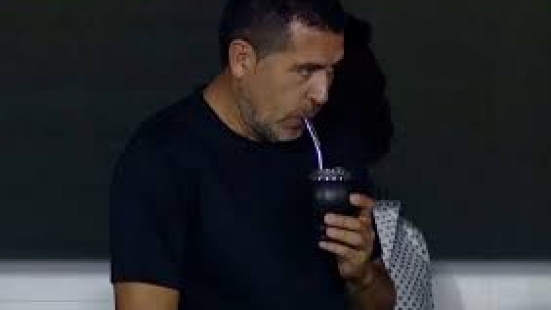 Una más de Román: Boca compró a un defensor lesionado para el Mundial de Clubes