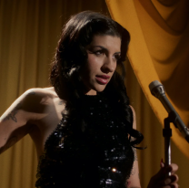 La juje&ntilde;a m&aacute;s exitosa: el r&eacute;cord de Cazzu mientras piden que est&eacute; en la FNE