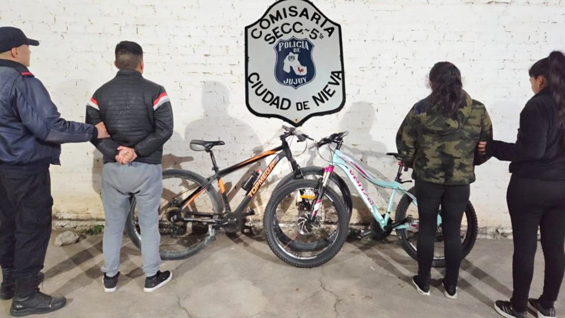 La policía de Jujuy logró recuperar dos bicicletas que habían sido robadas: Buscan a los dueños