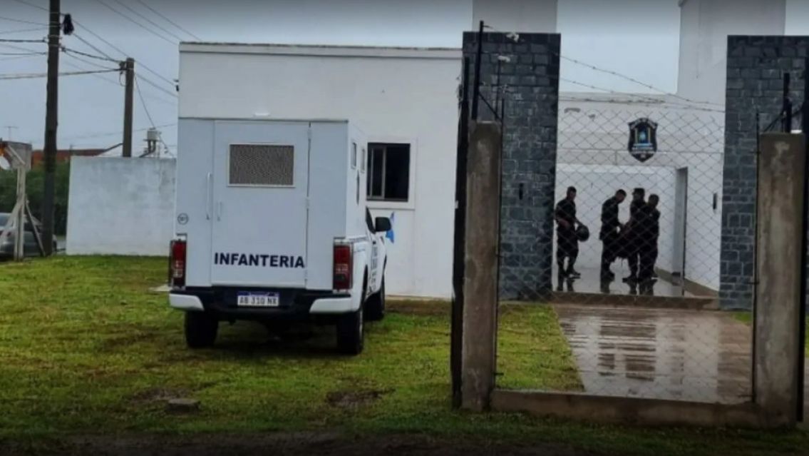 ¡Emocionante! Policías se vistieron de héroes y le salvaron la vida a una bebita