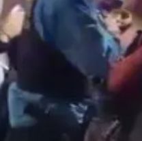 Una mujer trans se peleó en el boliche, "boxeó" a varias chicas y trompeó a un policía