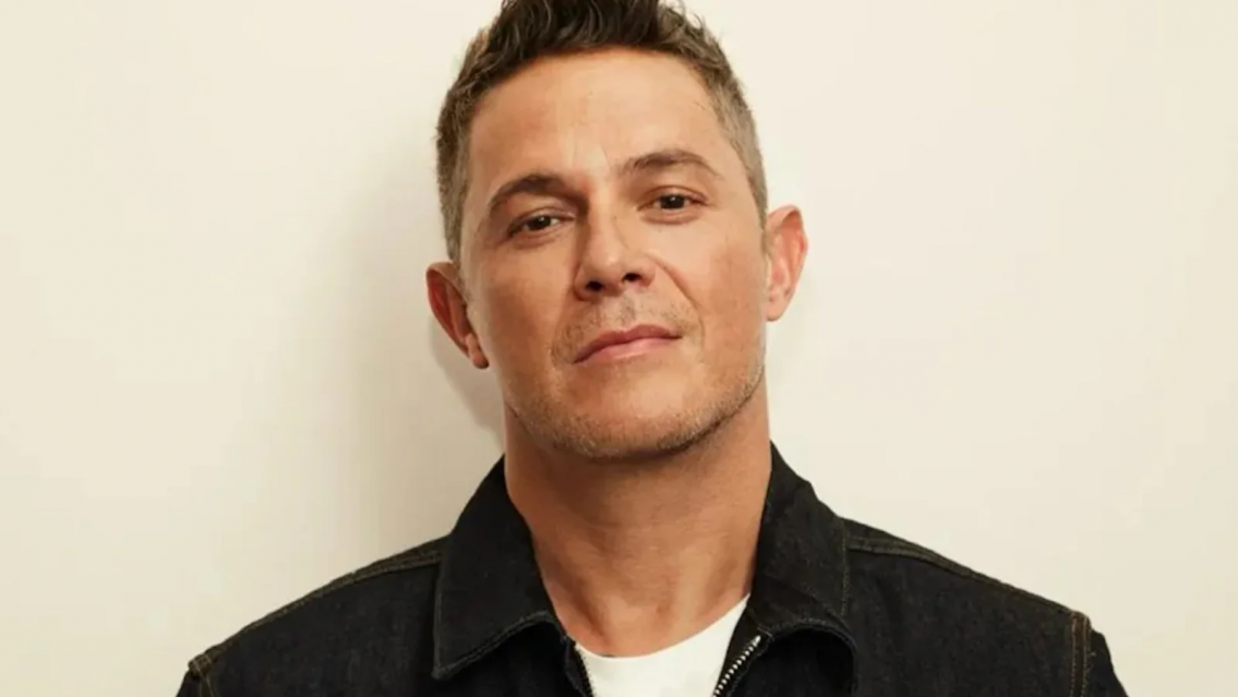 "Me siento humillada y sucia", fuerte denuncia de ex empleada de Alejandro Sanz