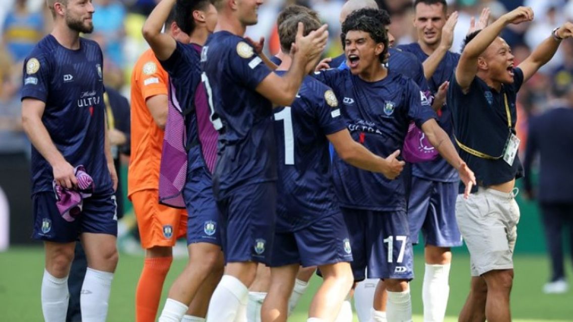 Ferreteros, granjeros y peluqueros: a qué se dedican los jugadores que humillaron a Boca