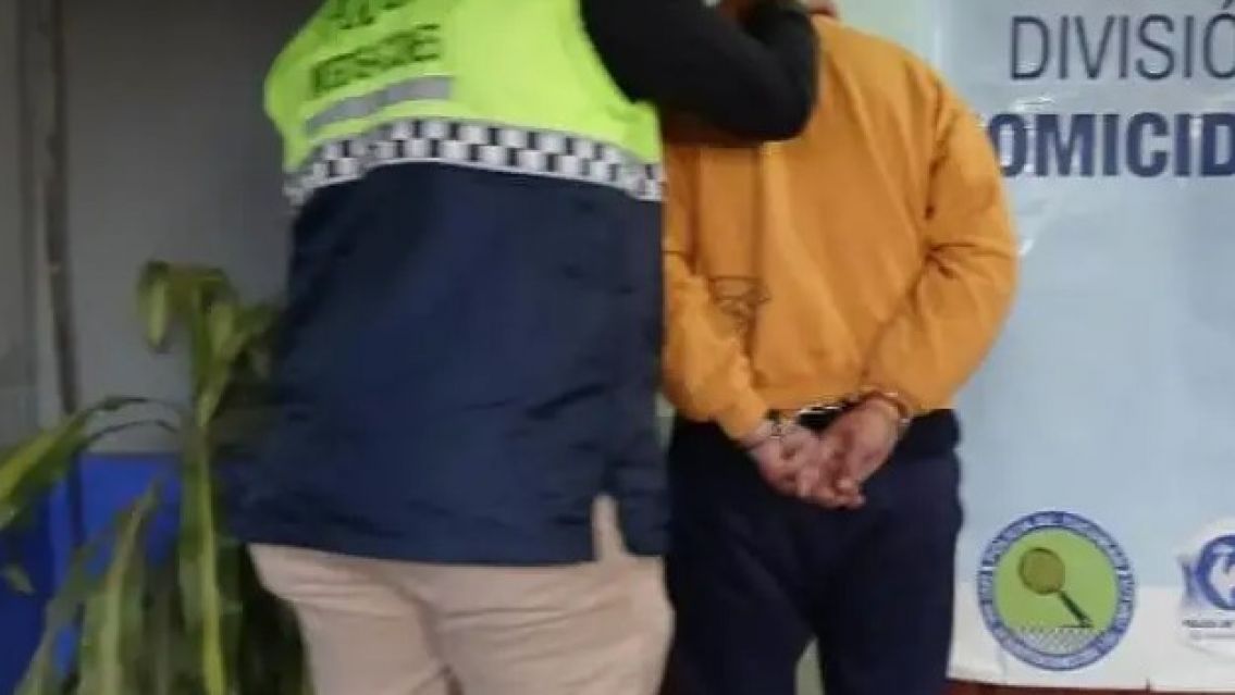 Detienen al curandero sospechoso de asesinar a golpes a su pareja