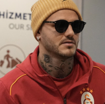 "No fue solo", Mauro Icardi fue a buscar a sus hijas y todo termin&oacute; en esc&aacute;ndalo
