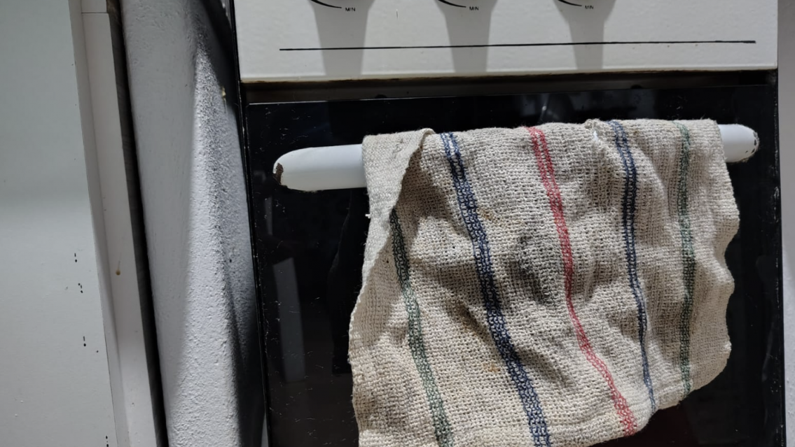 Fiscal pide que el repasador con el que asfixiaron a una mujer, sea considerado "un arma"