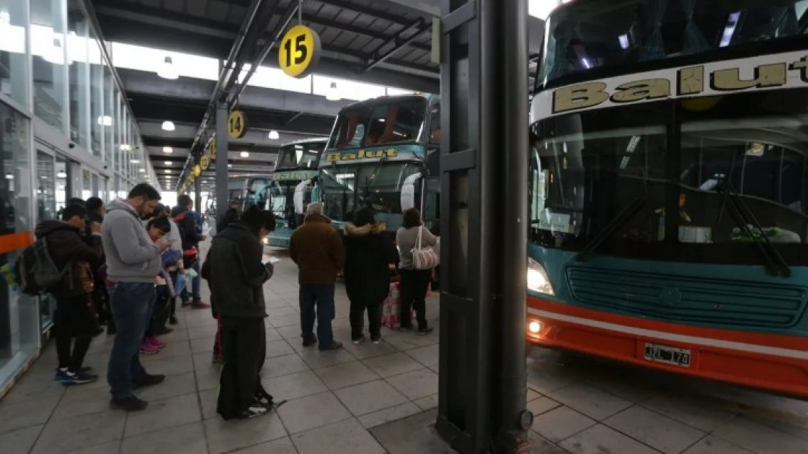 Desde hoy viajar al interior de Jujuy es m�s caro: Los detalles