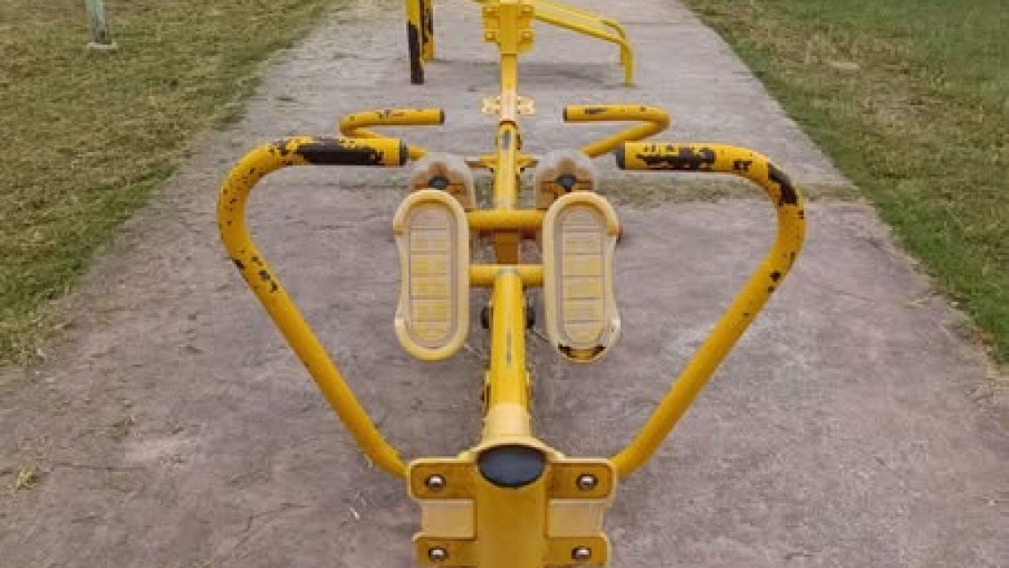 Indignaci�n en Perico por el estado de los gimnasios urbanos: "No hay inter�s en mejorar la calidad de vida"