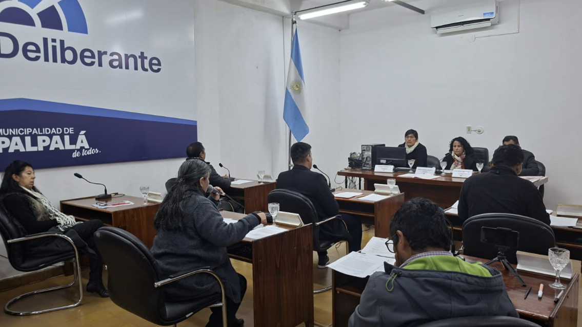 �Se deben heredar los cargos en la muni? Hay debate: "Yo me niego"