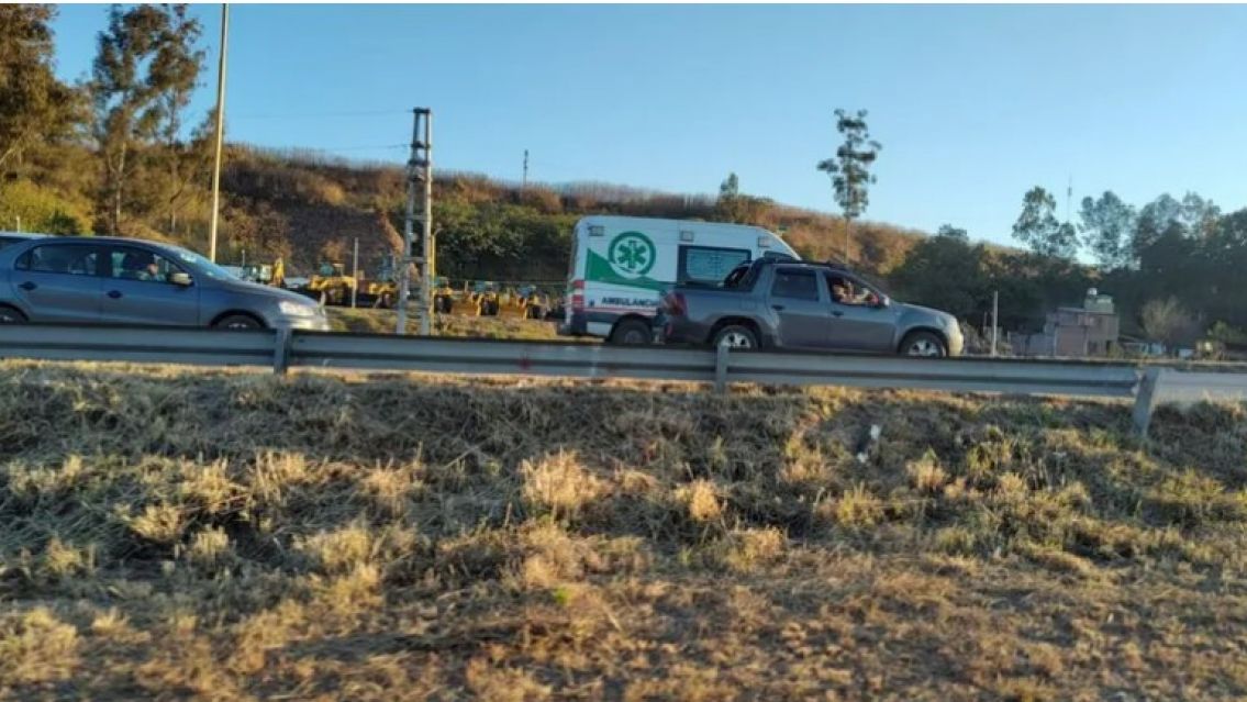 Brutal choque en la Ruta 66 se cobr� al menos una vida: Hay desv�os