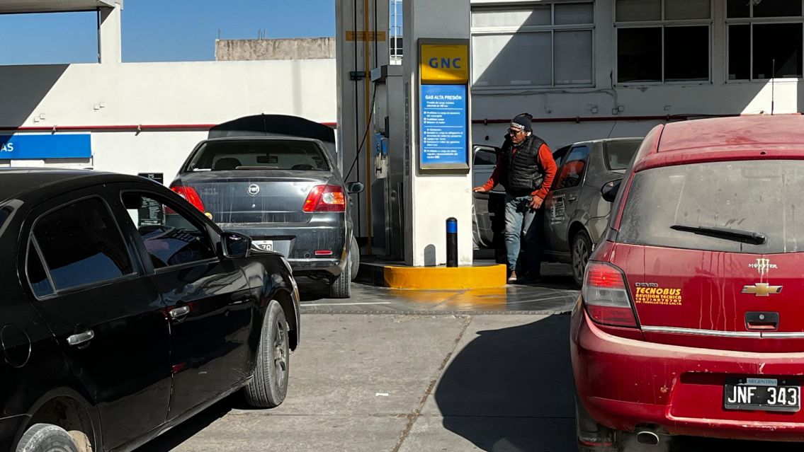 URGENTE | Volvi� el GNC a Jujuy