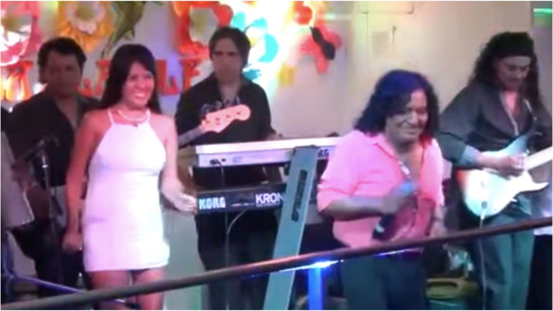 Tras ser internado de urgencia, apareci� un video de Adri�n y los Dados Negros