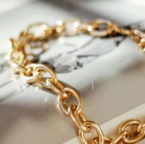Decidió tasar la pulsera de oro que le había heredado su abuela y se sorprendió