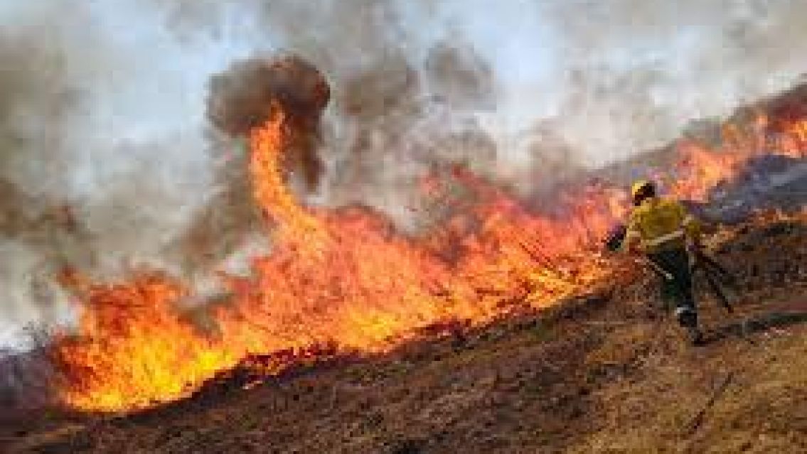 Advertencia por riesgo extremo de incendios forestales en Jujuy