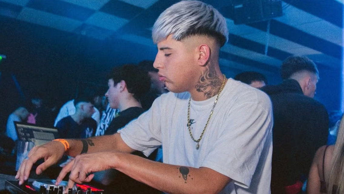 Terminó internado tras una salvaje golpiza a la salida del boliche