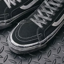 Discutieron por unas zapatillas y una persona terminó muerta