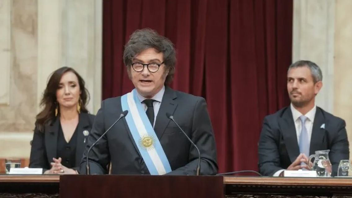 Milei no convocará a los gobernadores tras el revés en el Senado y crece el enojo en Casa Rosada