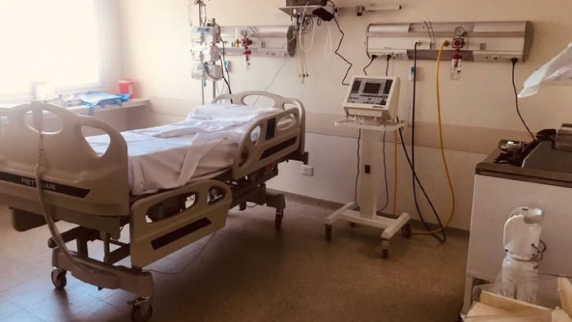 Apu�alaron a un menor y lo dejaron internado, lucha por su vida