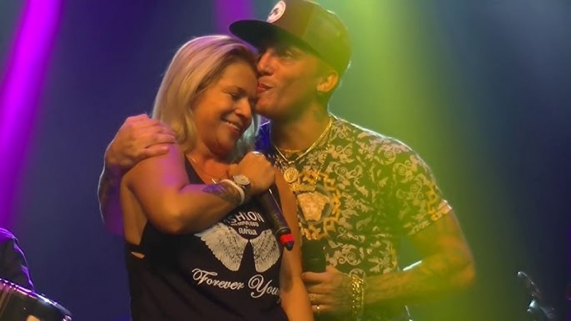 Dalila contó que se lo agarró al Polaco en el camarín: "terminamos a los besos"