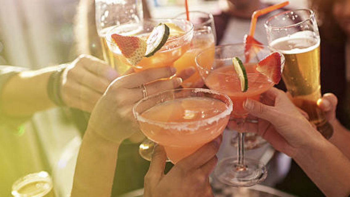 Viudas negras atacaron a un joven de 19 a�os y �ste muri�