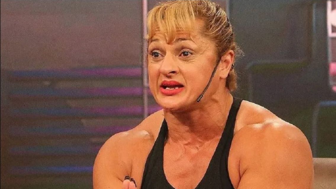 Operaron de urgencia a la "Locomotora" Oliveras tras sufrir un ACV: est� complicada
