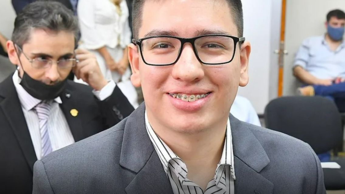 [URGENTE] Tras ser denunciado, Pablo L�pez present� su renuncia al Concejo Deliberante