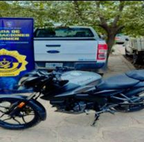 Atraparon a un peligroso delincuente jujeño y recuperaron una moto: Buscan al dueño