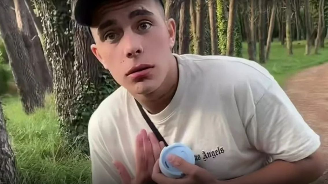 Le minti� a su novia y ella le di� la cana: explot� de bronca [VIDEO]