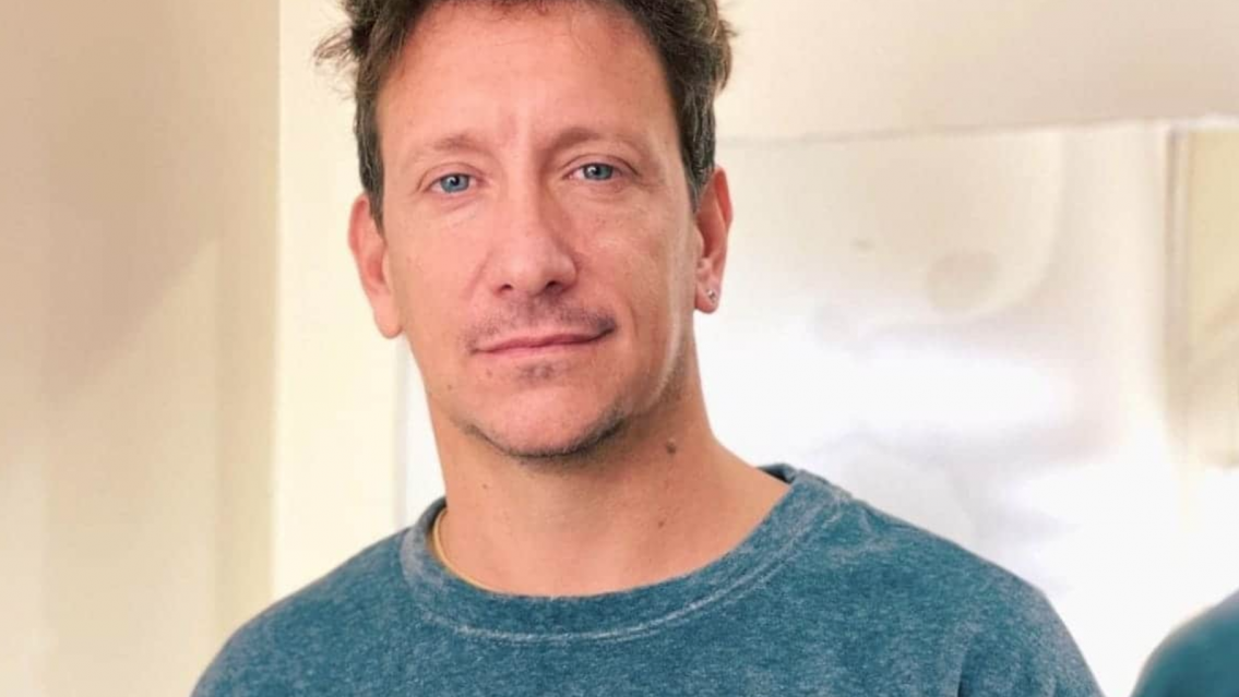 El accidente que sufrió Nico Vázquez: varios lo vieron y advirtieron que necesita ayuda