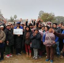 Feriantes lograron frenar un intento de desalojo de la Municipalidad de San Salvador