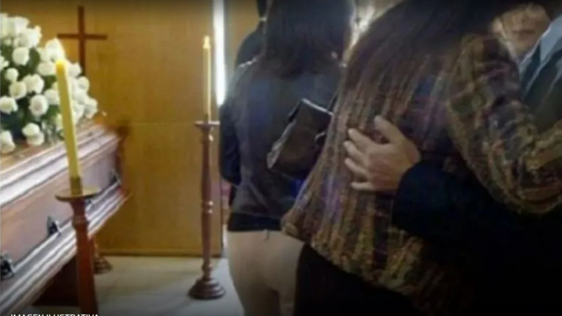 Indignante: una mujer falleci� y su familia esper� m�s de 6 horas para velarla