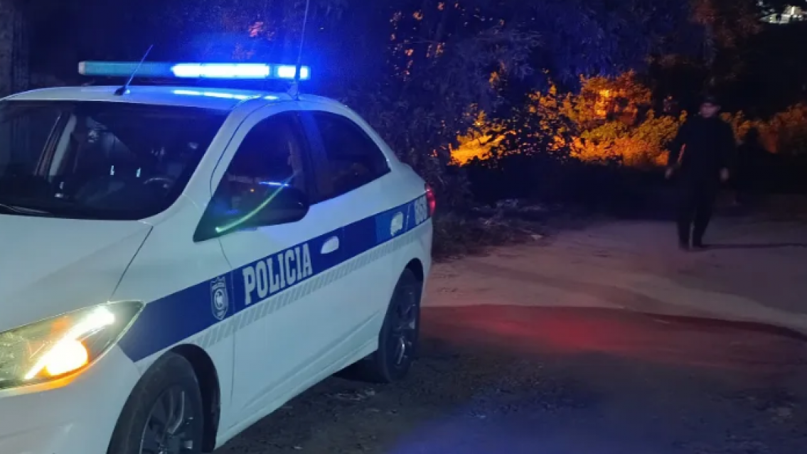 Jujeño de 28 apuñalado por su hijastro de 20: terrible pelea en El Chingo