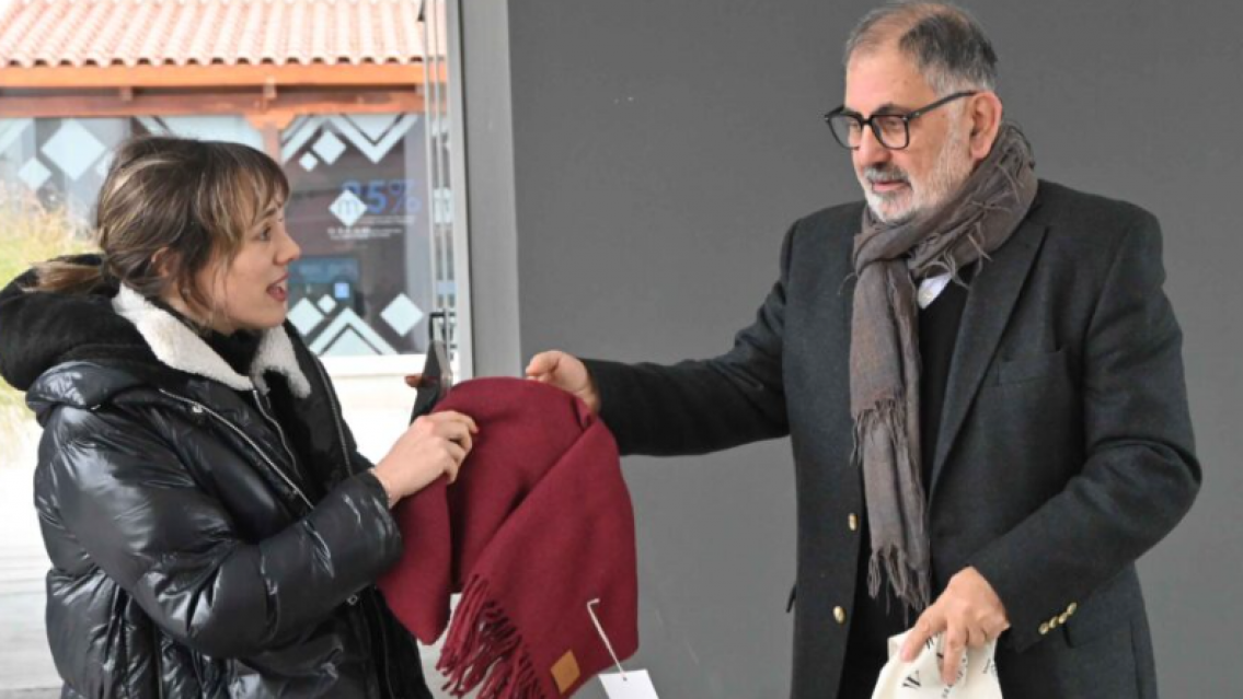 "Chuli" Jorge recibi� con honores a una influencer porte�a en el Cabildo