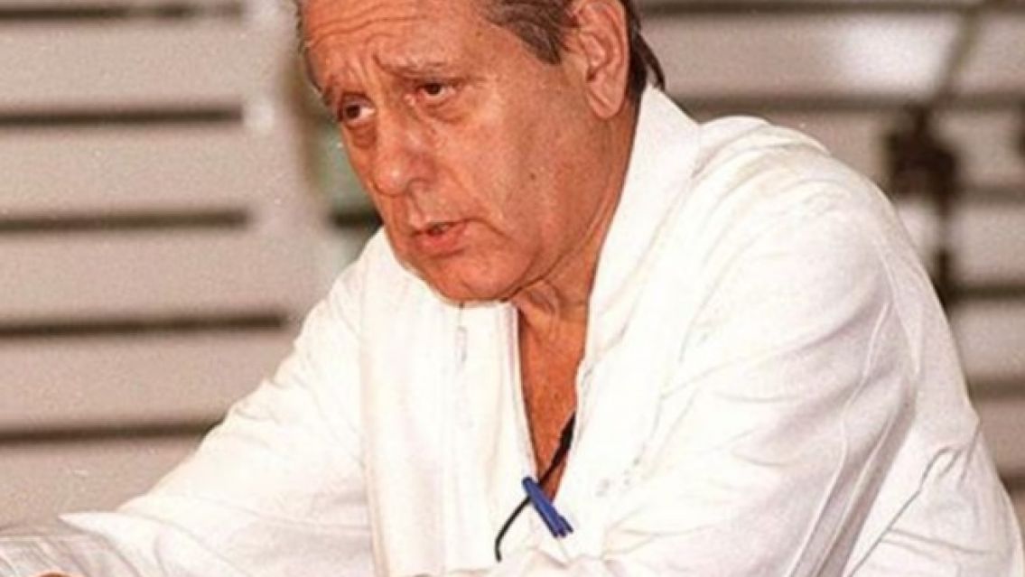 Favaloro: 25 a�os sin el m�dico que salv� millones y fue ignorado por el Estado
