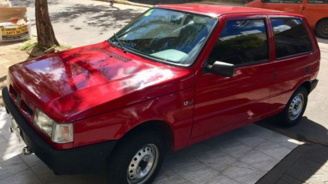 Los autos con 25 a�os o m�s podr�n solicitar la excenci�n de un impuesto en Jujuy