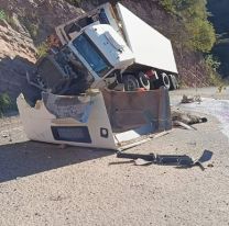 Brutal accidente en Bolivia se cobró la vida de un camionero argentino: Buscan a sus familiares