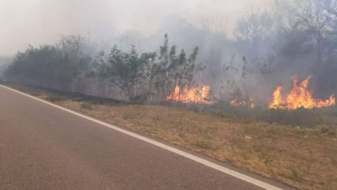 Lograron controlar los incendios en Jujuy pero sigue el peligro