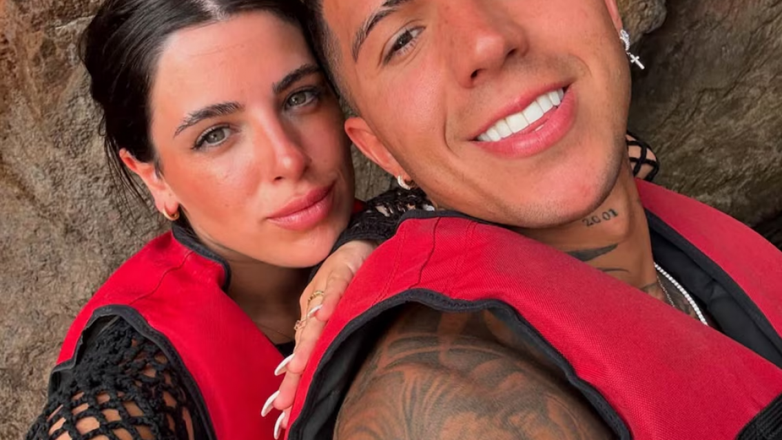 M�s enamorados que nunca: Enzo Fern�ndez y Valentina Cervantes de viaje